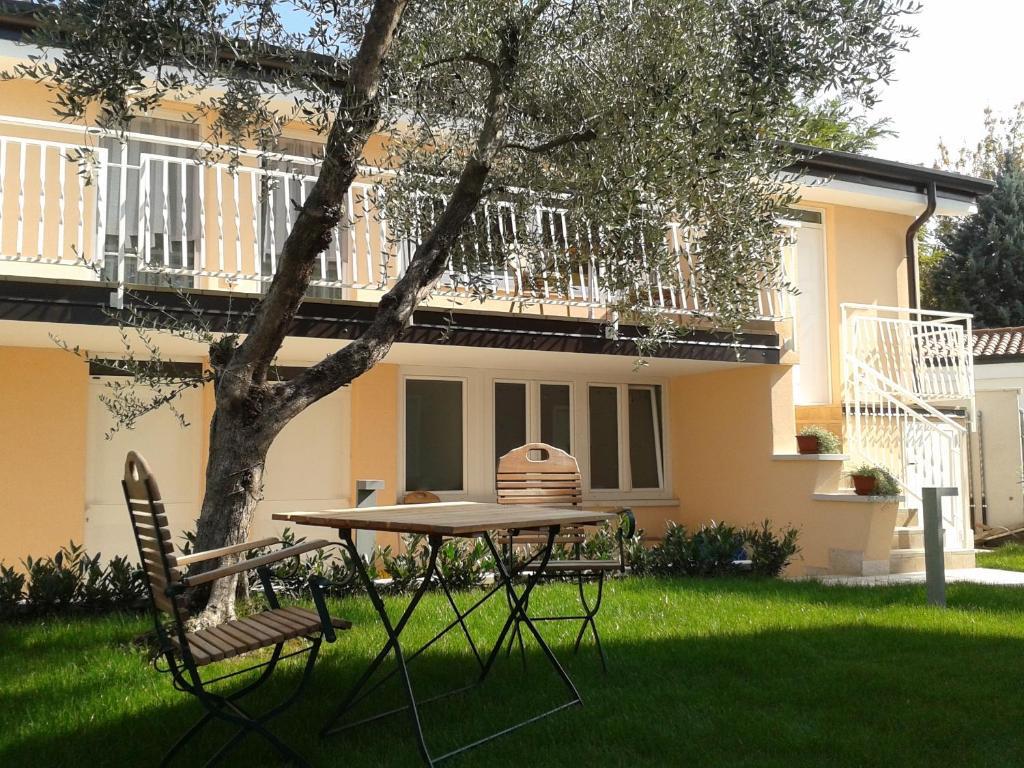 Appartamento Villa Elison Lazise Exterior photo